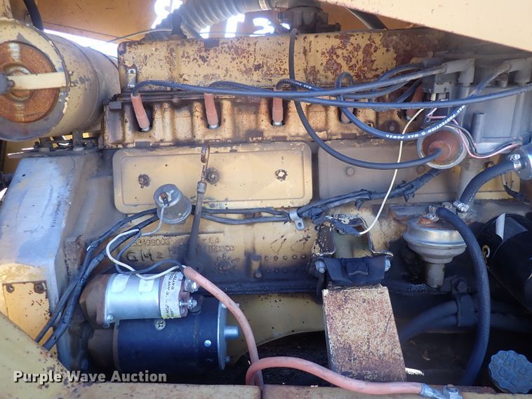 image for item DI1993 Hyster C530A  pneumatic roller