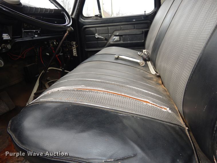 image for item DI6870 1978 Ford  pumper fire truck