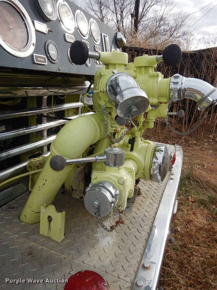 image for item DI6870 1978 Ford  pumper fire truck