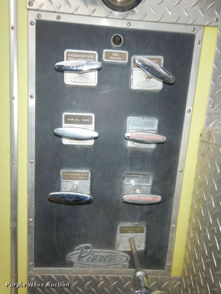 image for item DI6870 1978 Ford  pumper fire truck