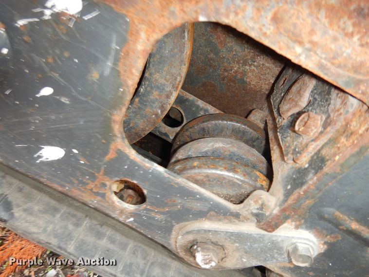 image for item DI6943 2011 Bobcat MT55  compact utility loader