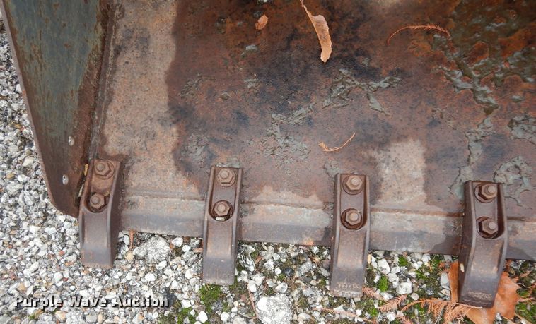 image for item DI6943 2011 Bobcat MT55  compact utility loader