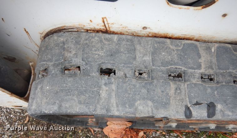 image for item DI6943 2011 Bobcat MT55  compact utility loader