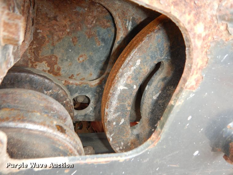 image for item DI6943 2011 Bobcat MT55  compact utility loader