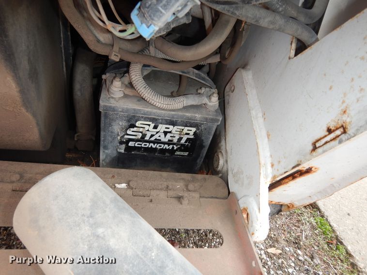 image for item DI6943 2011 Bobcat MT55  compact utility loader