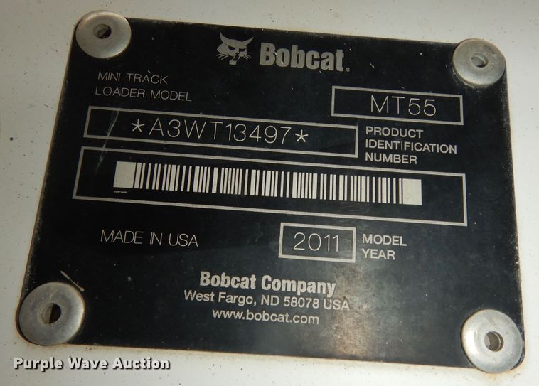 image for item DI6943 2011 Bobcat MT55  compact utility loader