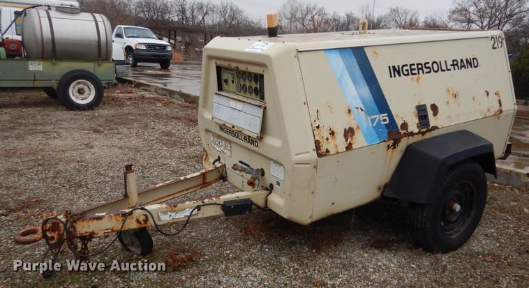 image for item DI6945 1995 Ingersoll Rand P175WJD  air compressor