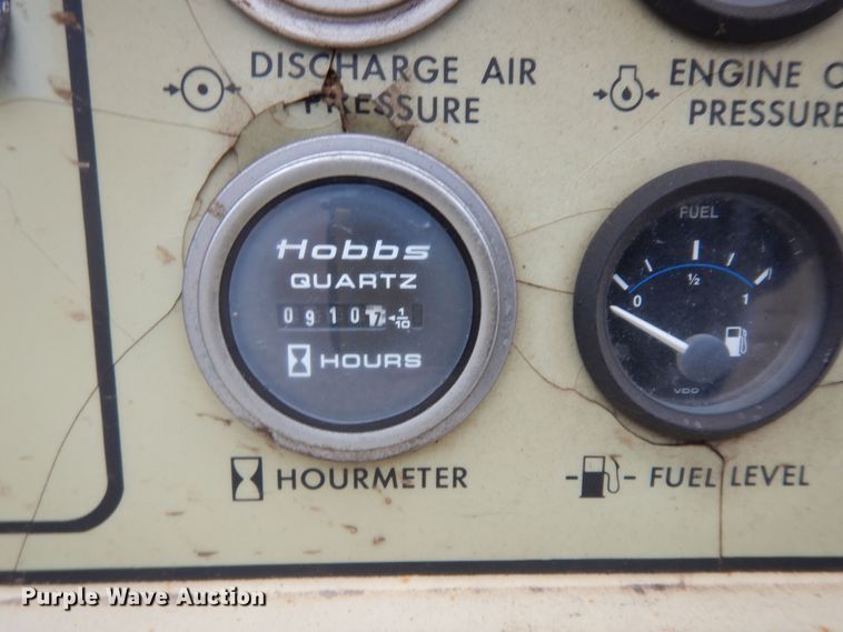 image for item DI6945 1995 Ingersoll Rand P175WJD  air compressor