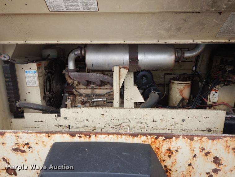 image for item DI6945 1995 Ingersoll Rand P175WJD  air compressor