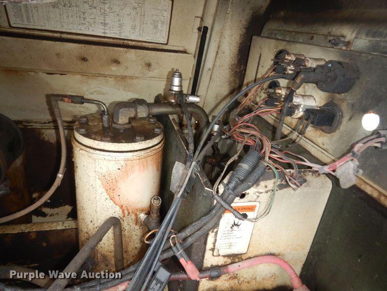 image for item DI6945 1995 Ingersoll Rand P175WJD  air compressor