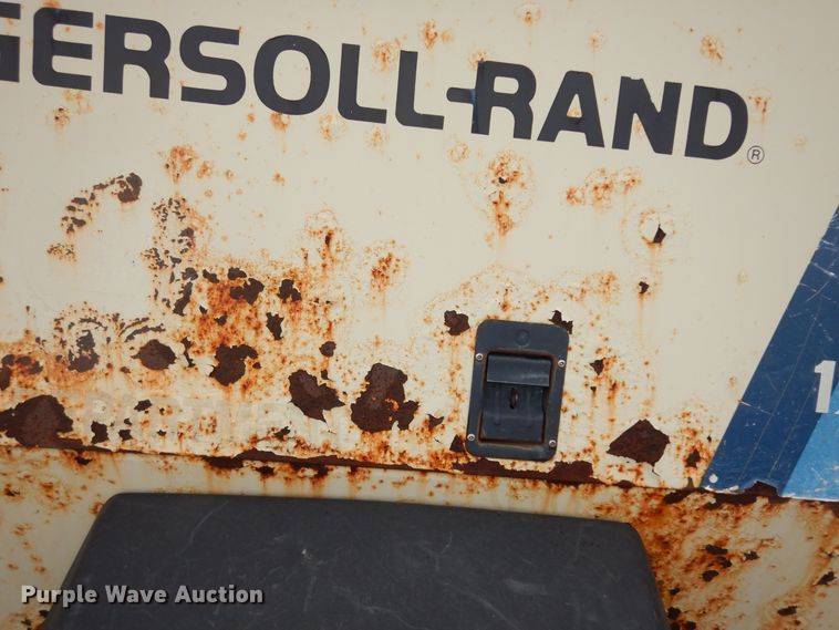 image for item DI6945 1995 Ingersoll Rand P175WJD  air compressor