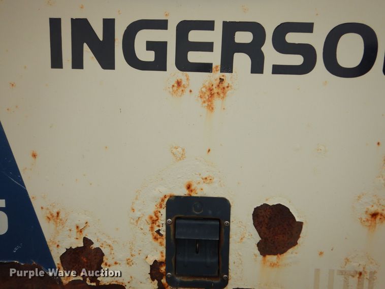 image for item DI6945 1995 Ingersoll Rand P175WJD  air compressor