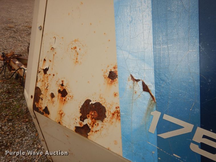 image for item DI6945 1995 Ingersoll Rand P175WJD  air compressor