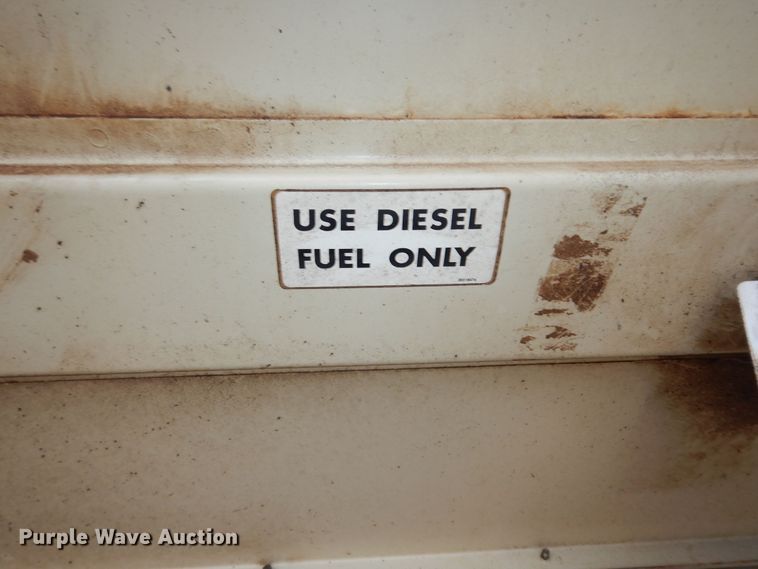 image for item DI6945 1995 Ingersoll Rand P175WJD  air compressor