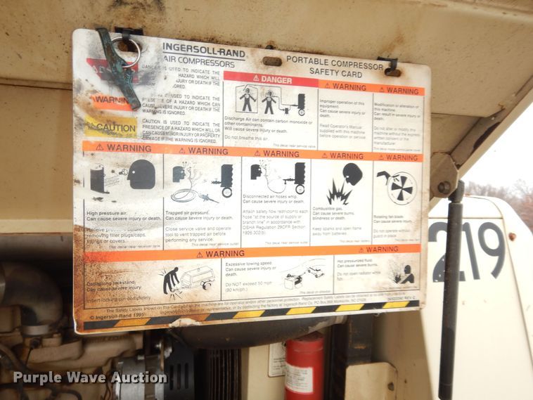 image for item DI6945 1995 Ingersoll Rand P175WJD  air compressor