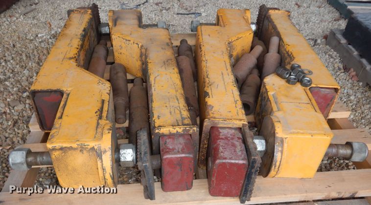 image for item DI6946 Mohawk TP16  two post automotive lift