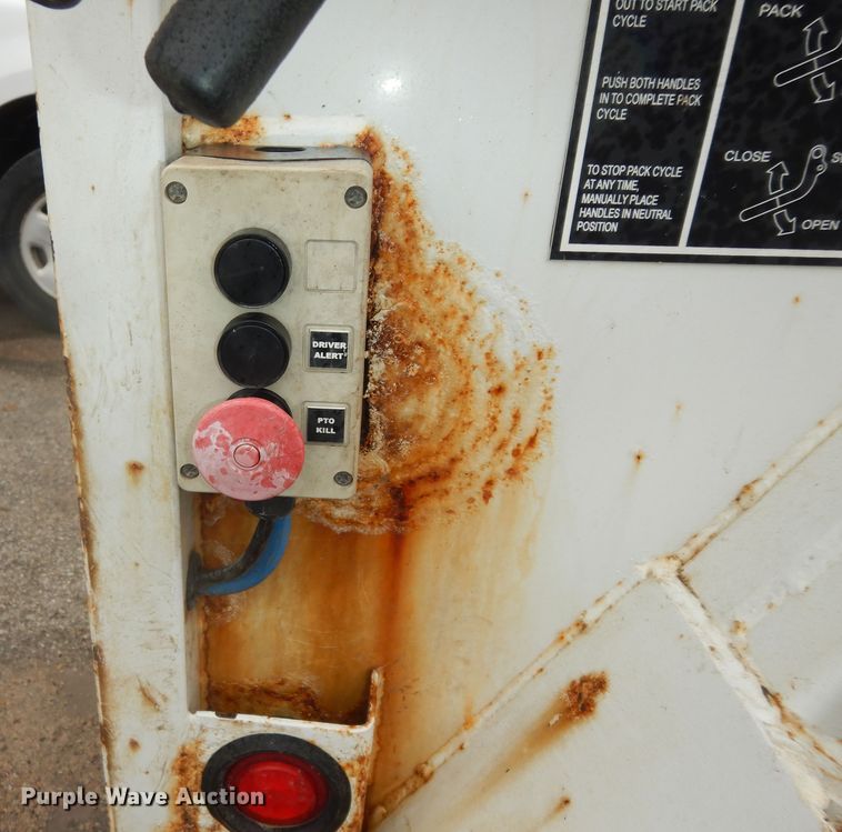 image for item DI6958 2008 Ford F450 Super Duty XL  refuse truck