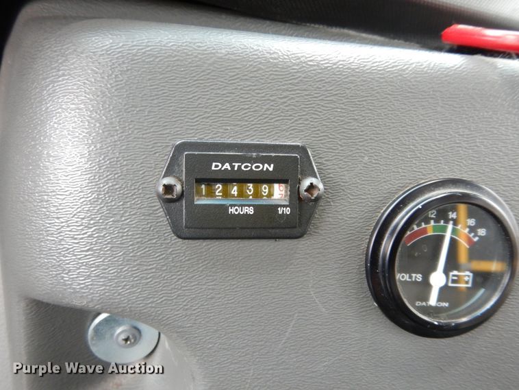 image for item DI6997 2013 Ford E450 Super Duty  shuttle bus