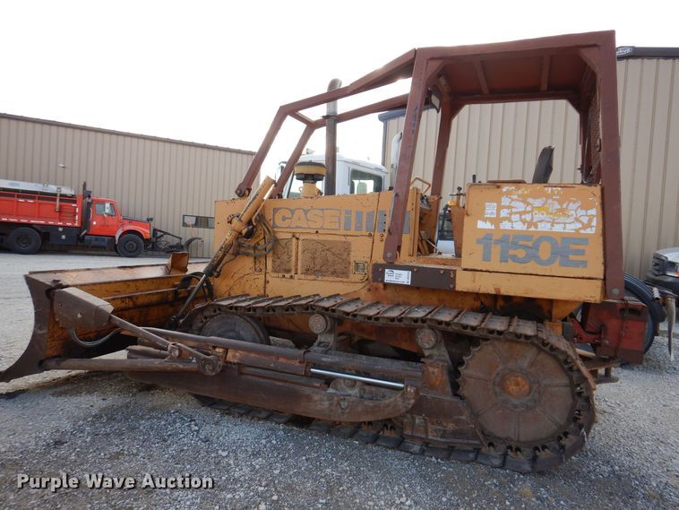 image for item DK2076 1988 Case 1150E  dozer