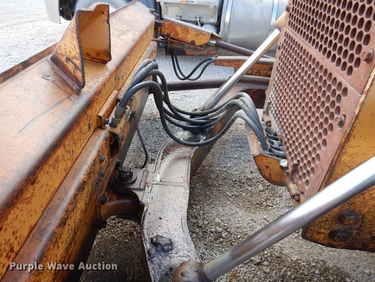 image for item DK2076 1988 Case 1150E  dozer