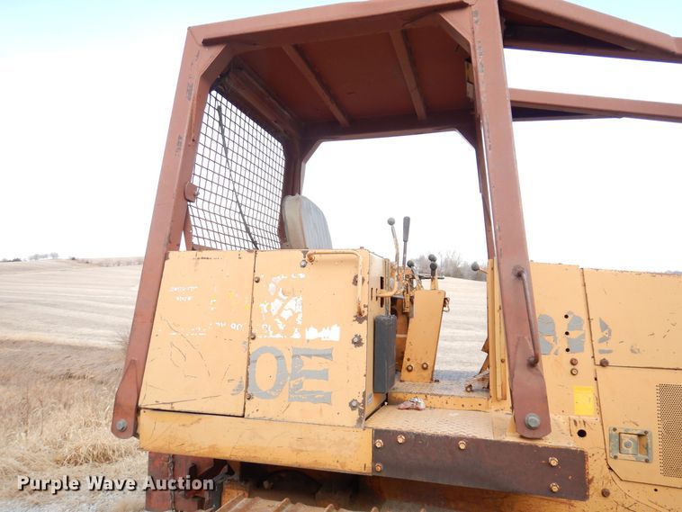 image for item DK2076 1988 Case 1150E  dozer