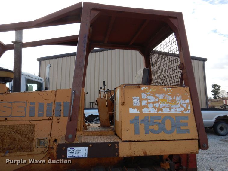 image for item DK2076 1988 Case 1150E  dozer