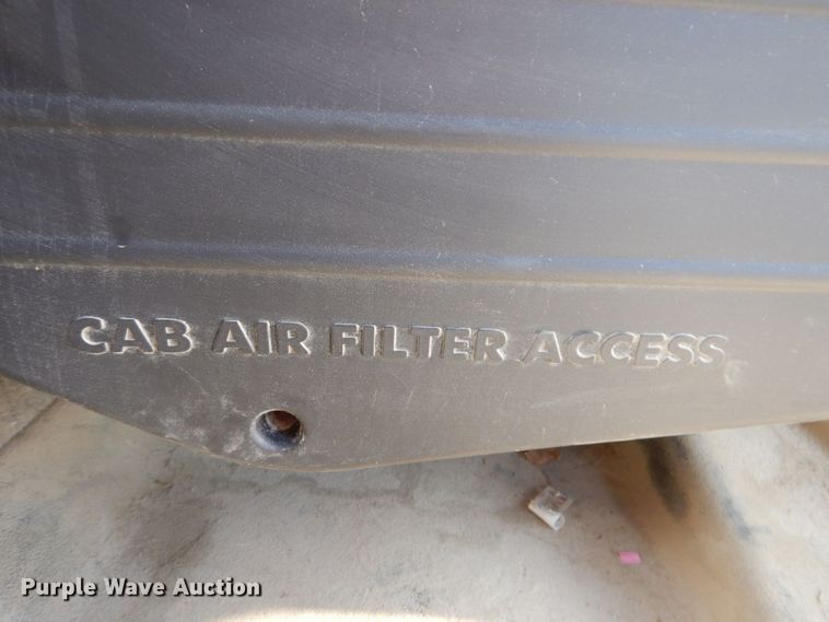 image for item DK2077 2010 Freightliner 310TS  school bus