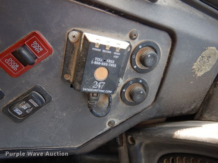 image for item DK2077 2010 Freightliner 310TS  school bus