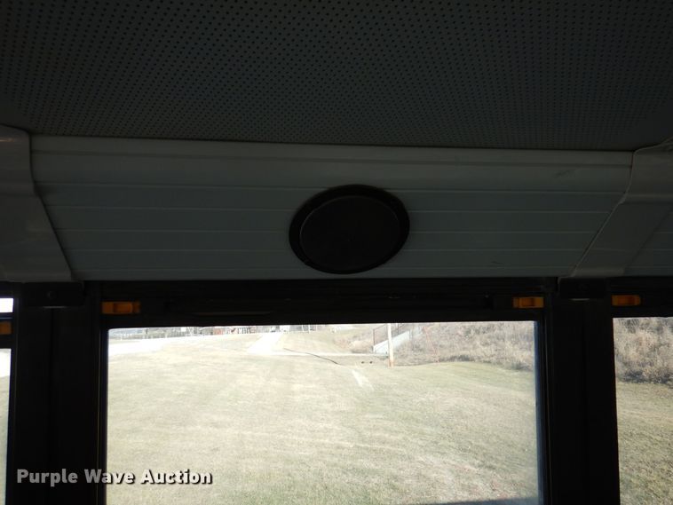 image for item DK2077 2010 Freightliner 310TS  school bus