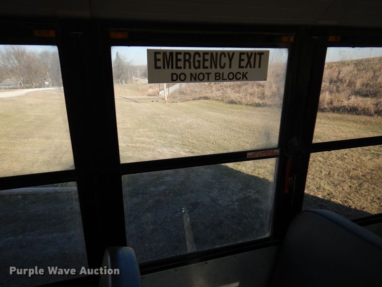 image for item DK2077 2010 Freightliner 310TS  school bus