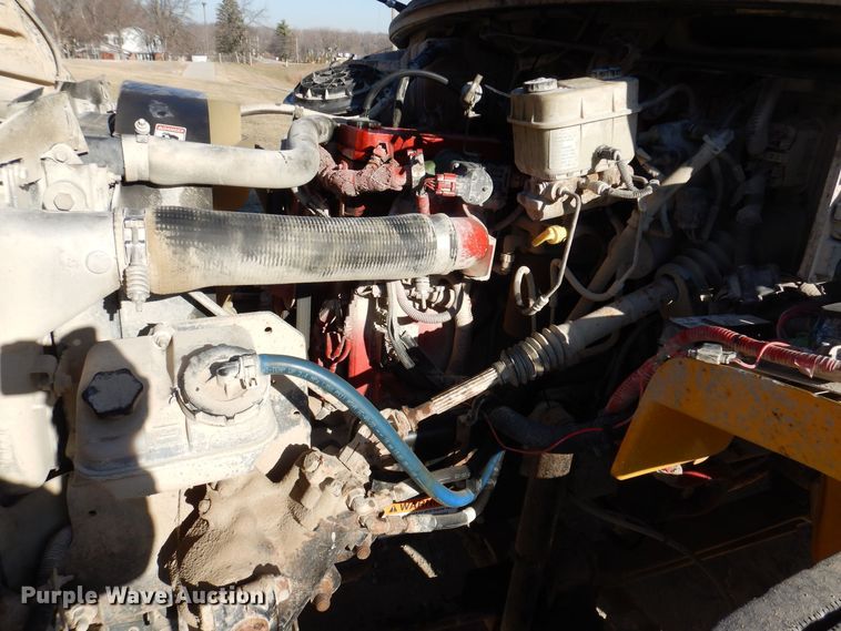 image for item DK2077 2010 Freightliner 310TS  school bus