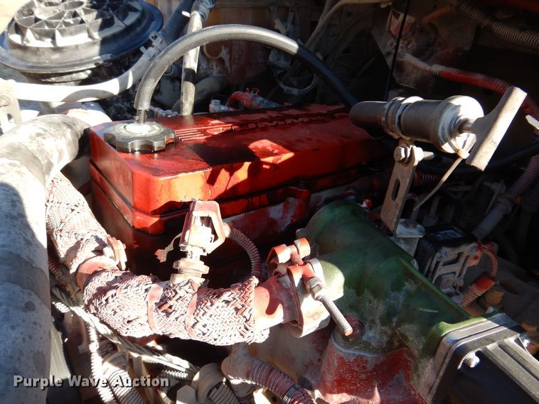 image for item DK2077 2010 Freightliner 310TS  school bus