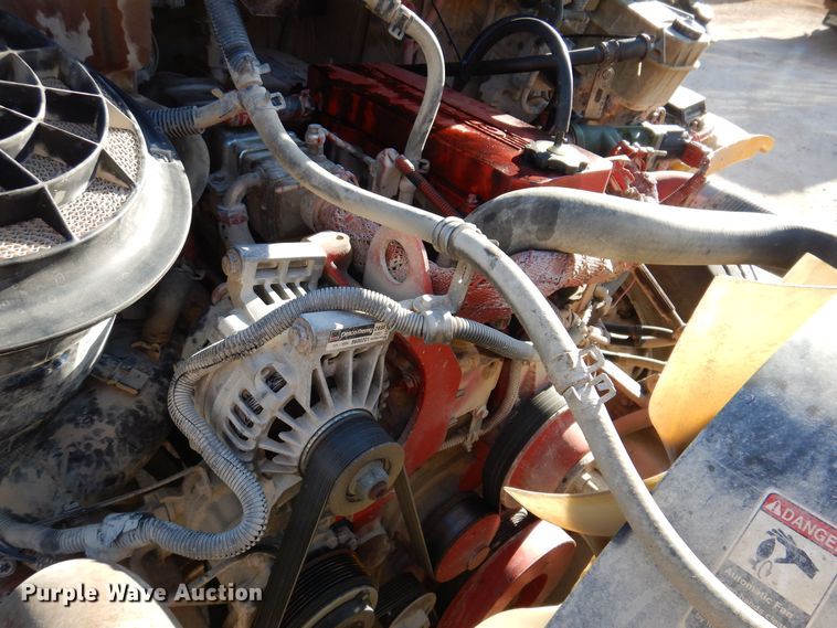 image for item DK2077 2010 Freightliner 310TS  school bus