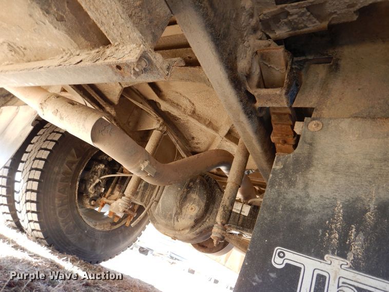 image for item DK2077 2010 Freightliner 310TS  school bus