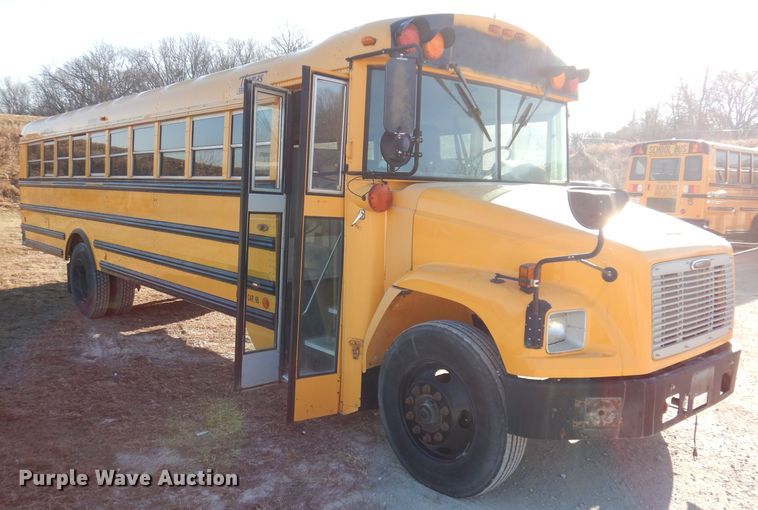 image for item DK2078 2005 Thomas 101PS  school bus