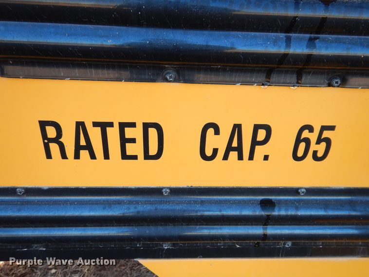 image for item DK2078 2005 Thomas 101PS  school bus