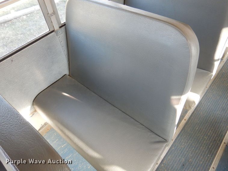 image for item DK2078 2005 Thomas 101PS  school bus