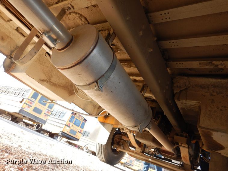 image for item DK2078 2005 Thomas 101PS  school bus