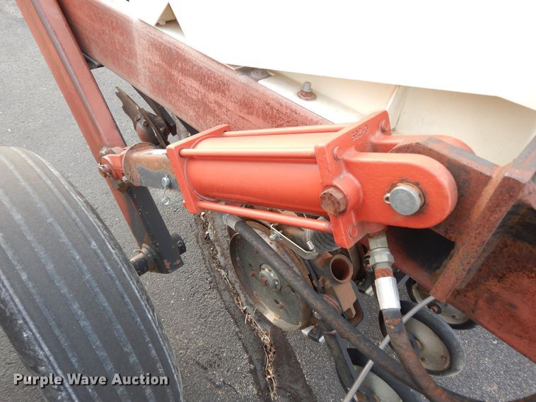 image for item DK7499 Truax FLXII-812  grain drill