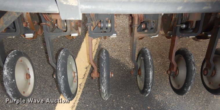 image for item DK7499 Truax FLXII-812  grain drill