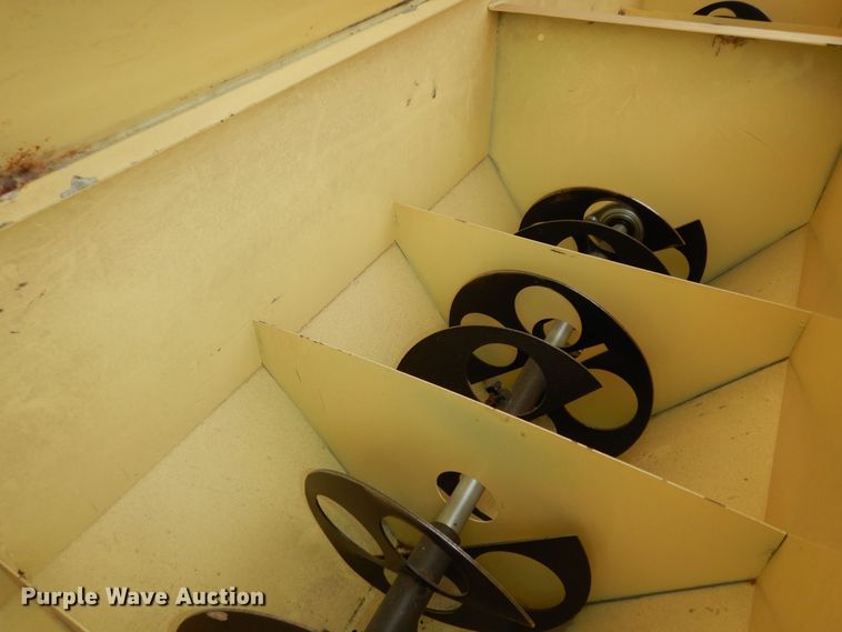 image for item DK7499 Truax FLXII-812  grain drill