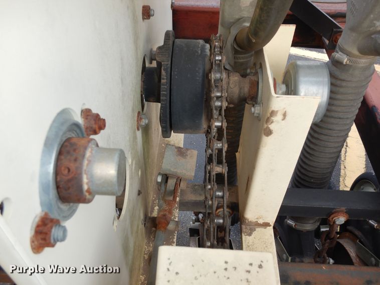 image for item DK7499 Truax FLXII-812  grain drill