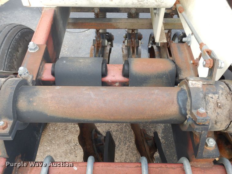 image for item DK7499 Truax FLXII-812  grain drill