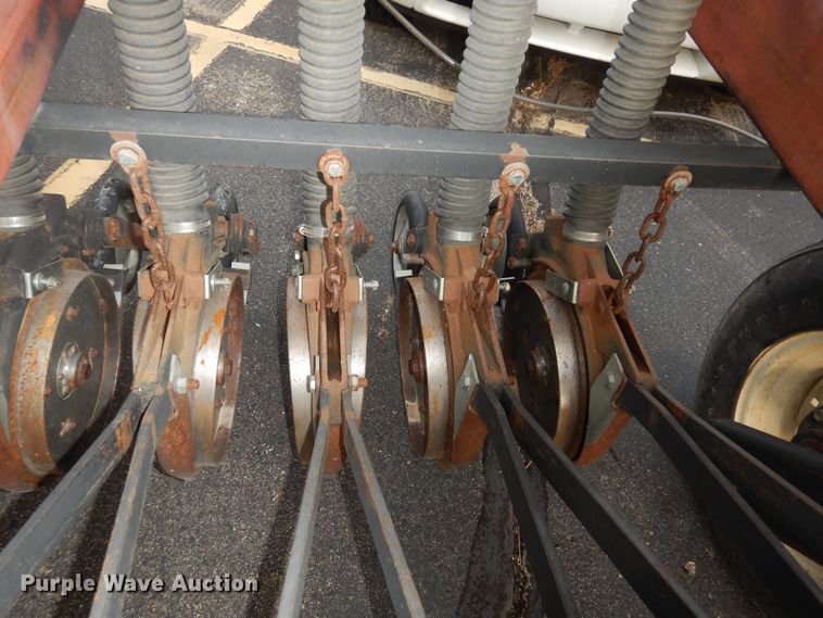 image for item DK7499 Truax FLXII-812  grain drill