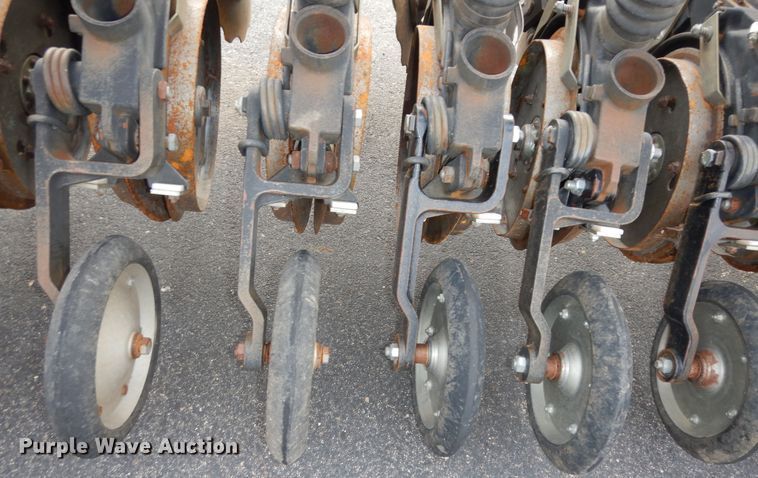 image for item DK7500 Truax FLXII-812  grain drill