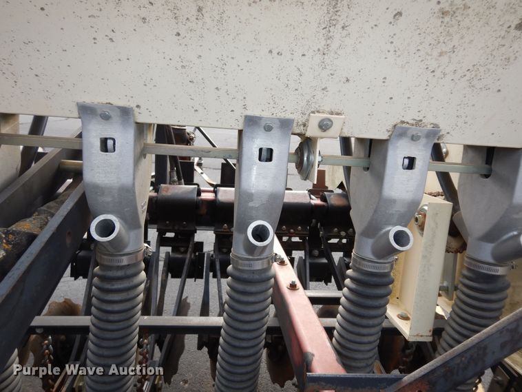 image for item DK7500 Truax FLXII-812  grain drill