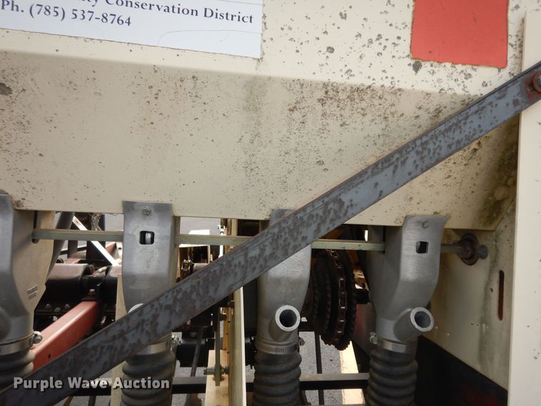 image for item DK7500 Truax FLXII-812  grain drill