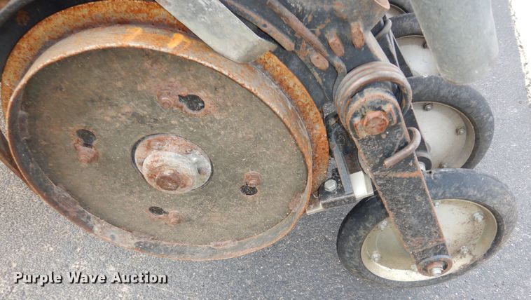 image for item DK7500 Truax FLXII-812  grain drill