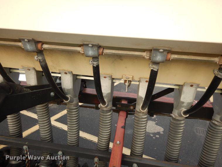 image for item DK7500 Truax FLXII-812  grain drill