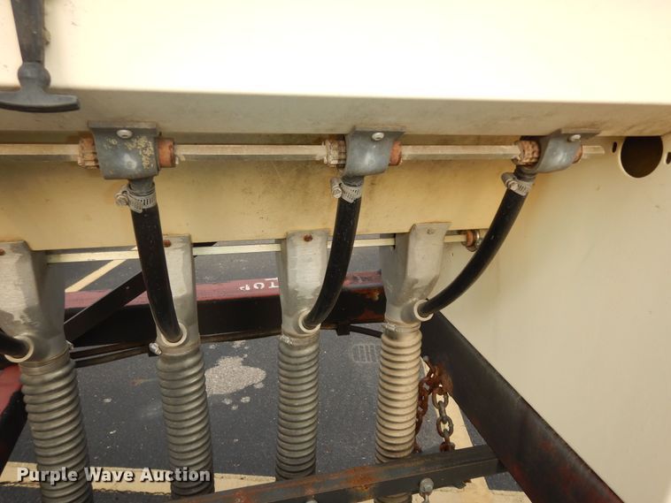 image for item DK7500 Truax FLXII-812  grain drill